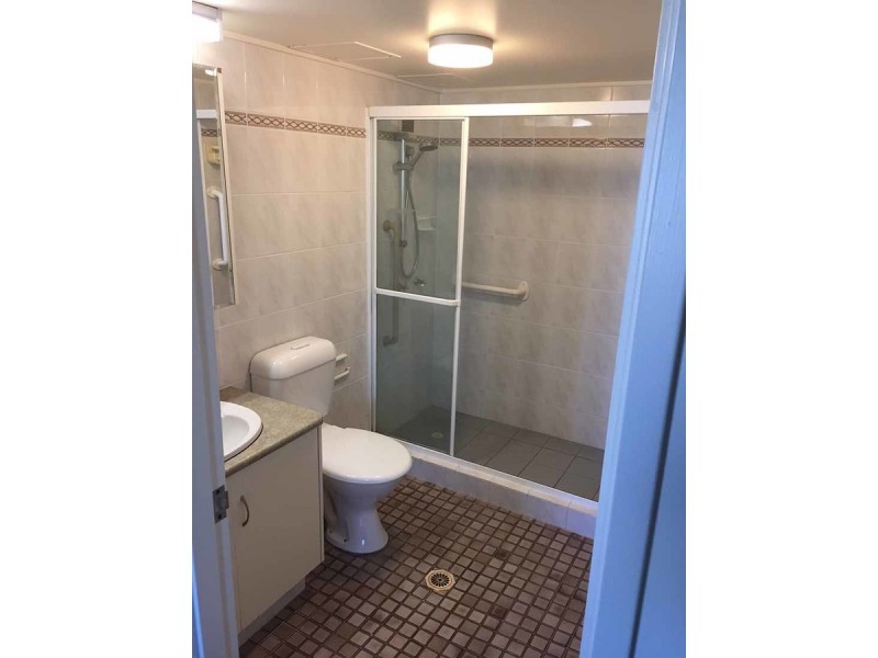3E/10 Marine Parade, Southport QLD 4215