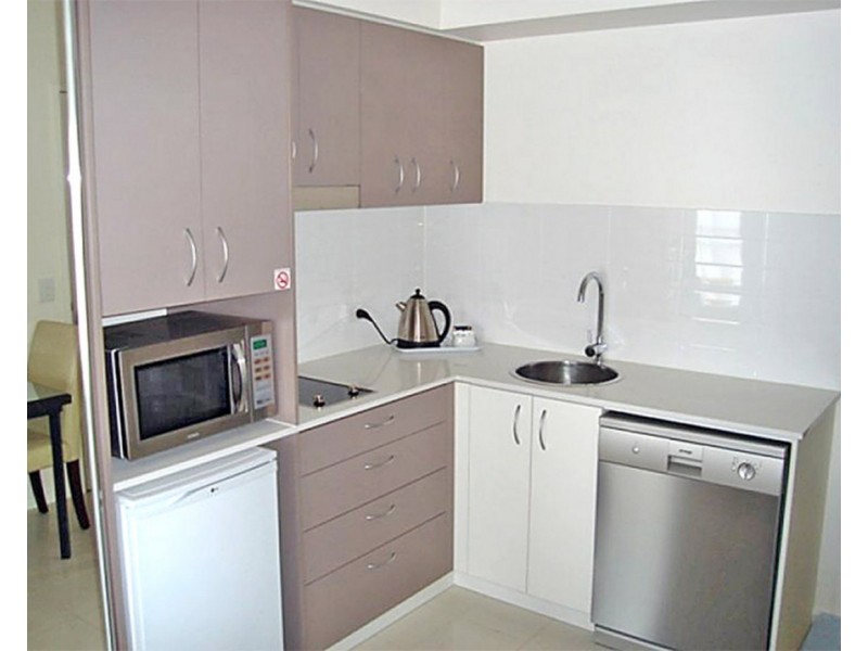 908B/11 Ellenborough Street, Ipswich QLD 4305