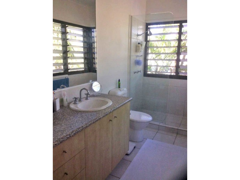 1/2 Ketch Place, Noosaville QLD 4566
