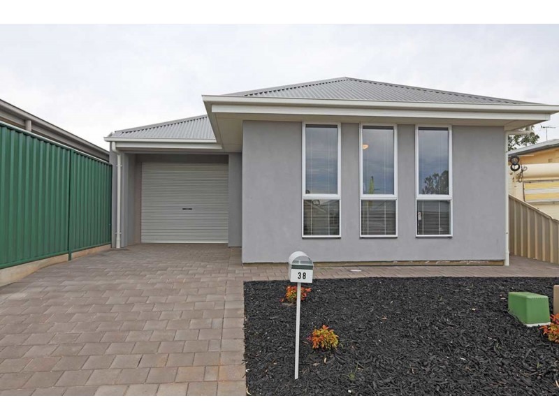 38 Bowman Street, Elizabeth Park SA 5113