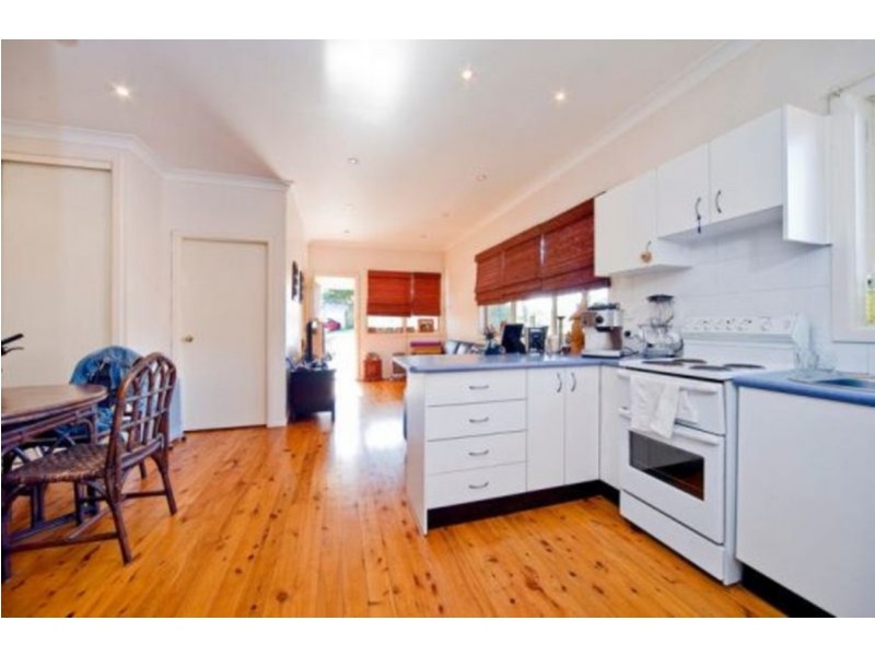 2/14 Melbourne Avenue, Mona Vale NSW 2103