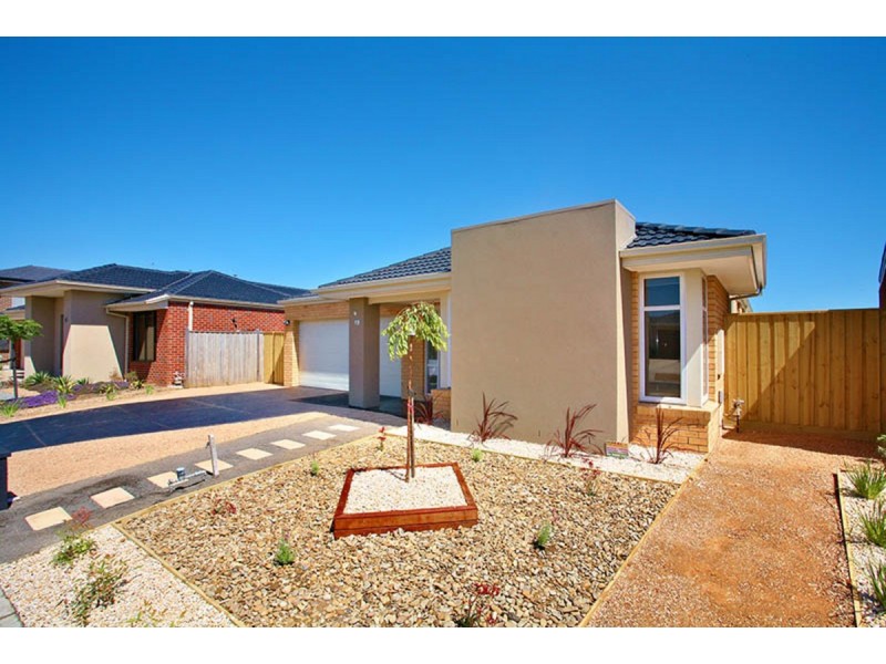 19 Davenport Drive, Williams Landing VIC 3027