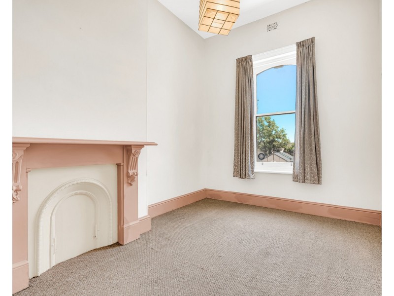 11 Jetty Road, Largs Bay SA 5016