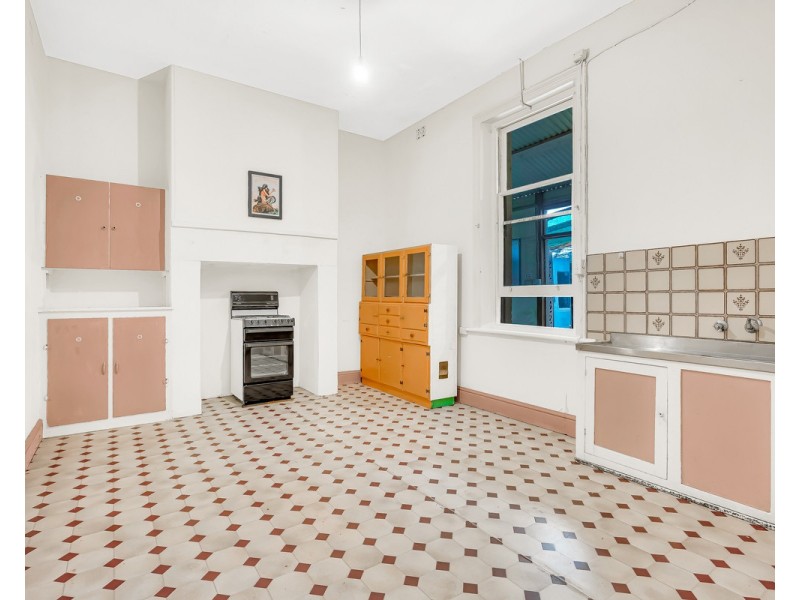 11 Jetty Road, Largs Bay SA 5016