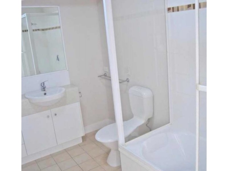 13/99 Muir Street, Labrador QLD 4215