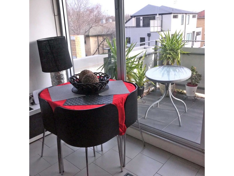 8/52 Fitzroy Street, St Kilda VIC 3182