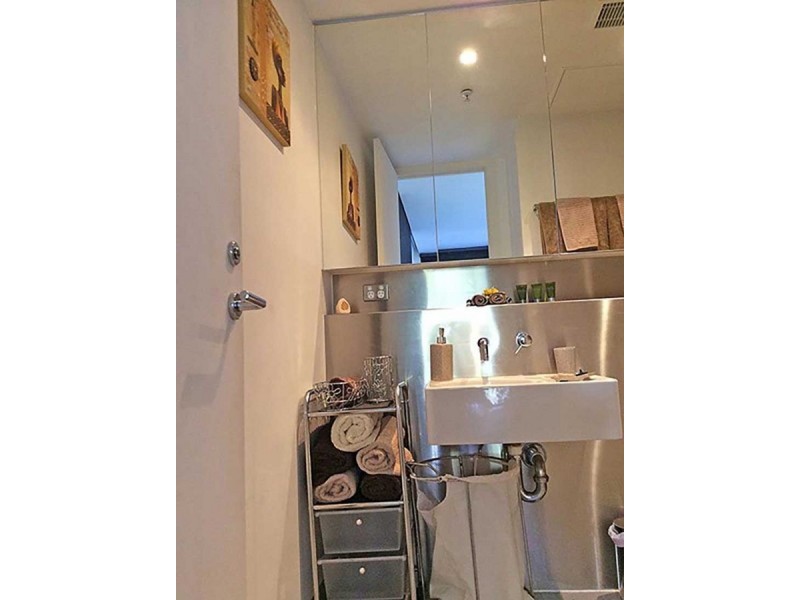 8/52 Fitzroy Street, St Kilda VIC 3182