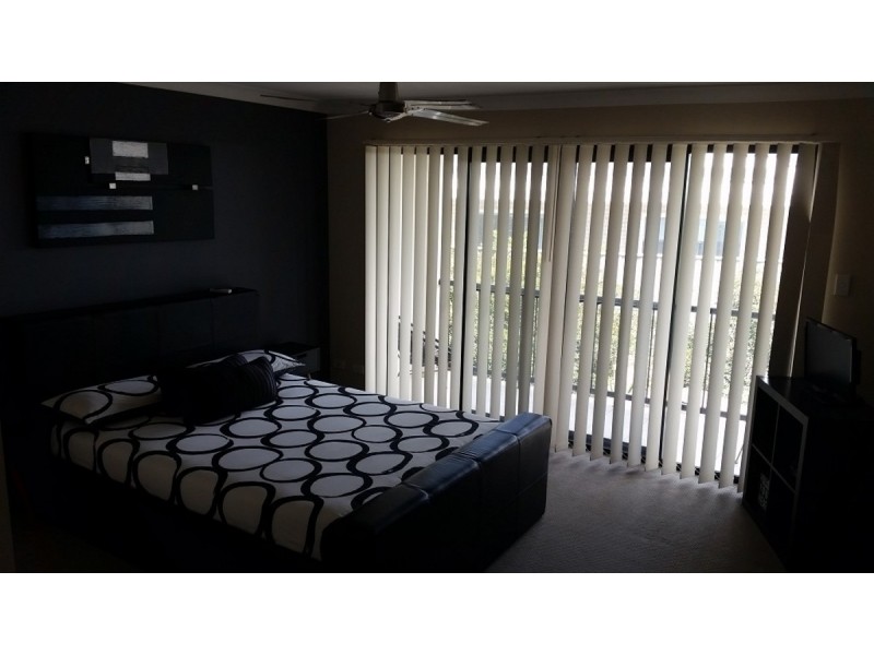 16/368 Pine Ridge Road, Runaway Bay QLD 4216