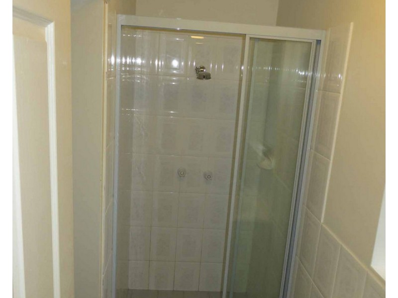 4/52 Crump Street, Holland Park West QLD 4121