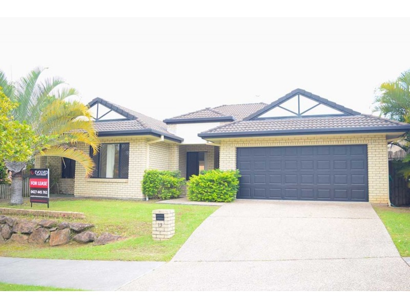 13 Hillridge Crescent, Varsity Lakes QLD 4227
