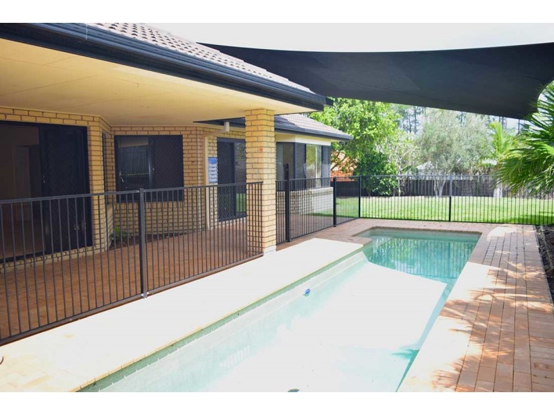 13 Hillridge Crescent, Varsity Lakes QLD 4227