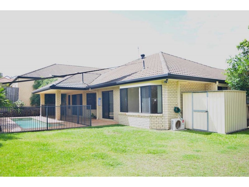 13 Hillridge Crescent, Varsity Lakes QLD 4227