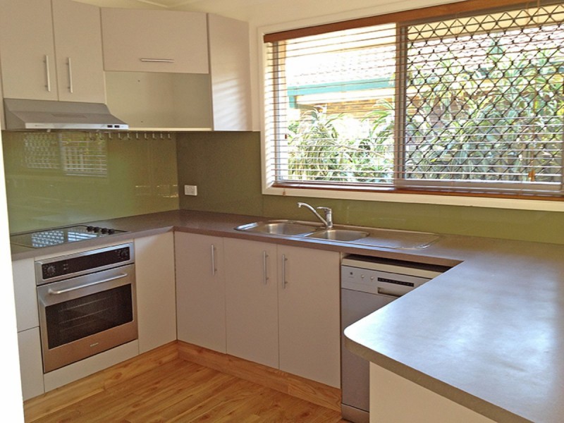 5 Quail Court, Burleigh Waters QLD 4220