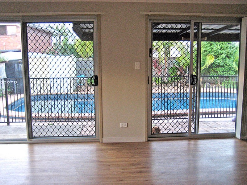 5 Quail Court, Burleigh Waters QLD 4220