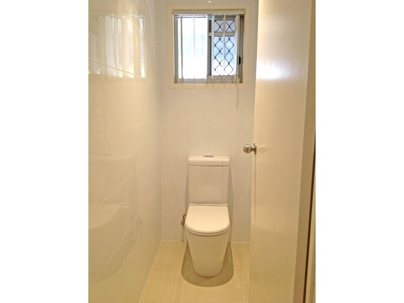 5 Quail Court, Burleigh Waters QLD 4220