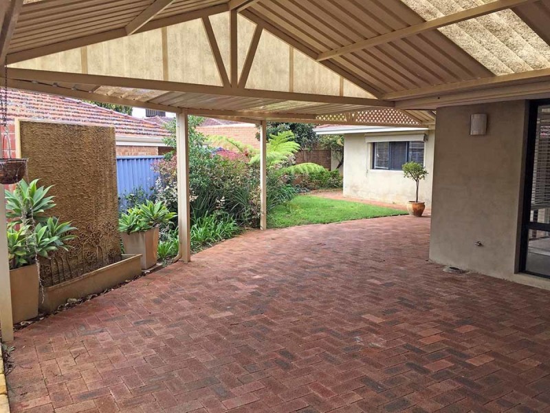 8 Lysons Way, Bateman WA 6150