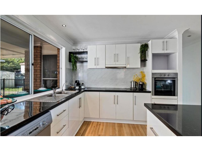 22 Strachan Road, Victoria Point QLD 4165