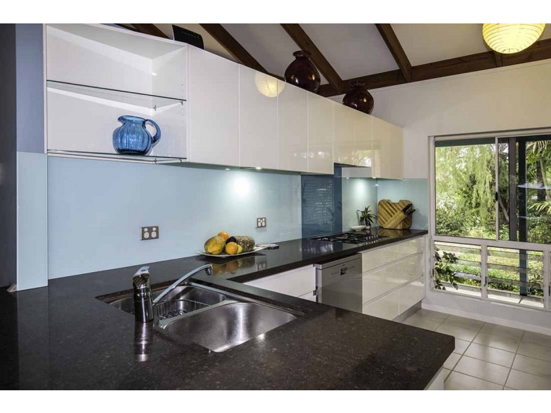 7 Saxon Street, Clifton Beach QLD 4879