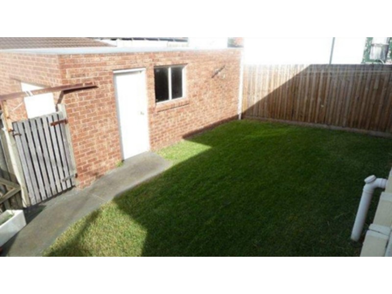 1/30 Newcastle Street, Preston VIC 3072