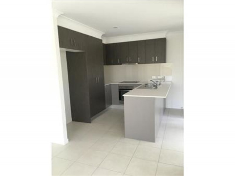 3/9 Daniels Lane, Yarrabilba QLD 4207