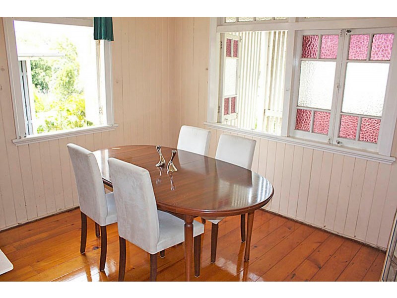 9 Ferndale Street, Annerley QLD 4103