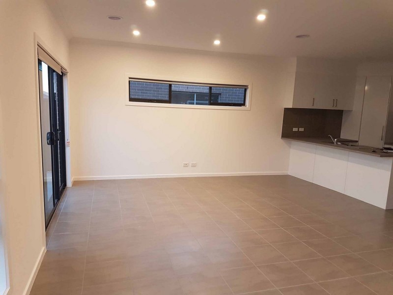 14 Allambee Street, Melton West VIC 3337