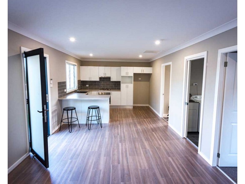 12A Lock Avenue, Springfield NSW 2250