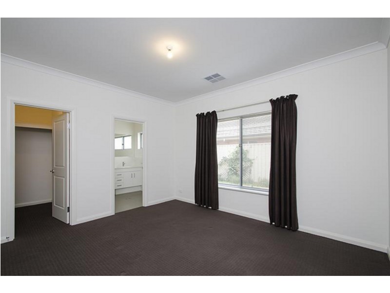 42 Johnstone Road, Oaklands Park SA 5046