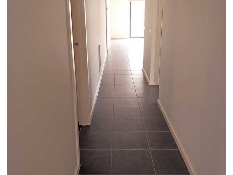 10 Otto Street, Cranbourne East VIC 3977