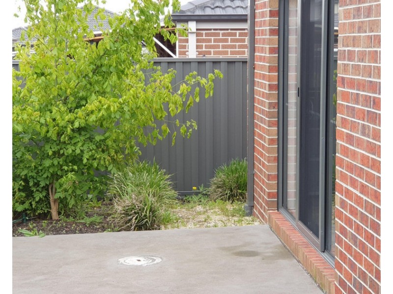 10 Otto Street, Cranbourne East VIC 3977