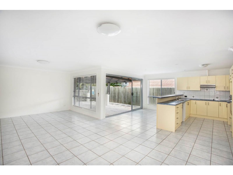 158 Buderim Avenue, Alexandra Headland QLD 4572