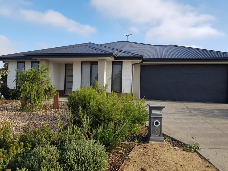 8 Aviation Drive, Diggers Rest VIC 3427