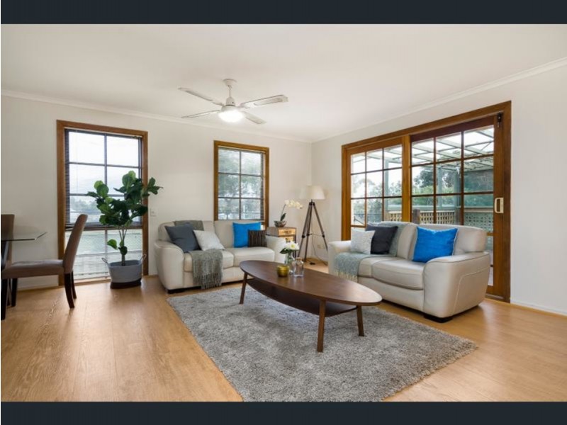 2/109 Station Street, Burwood VIC 3125