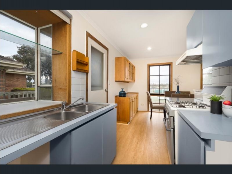 2/109 Station Street, Burwood VIC 3125