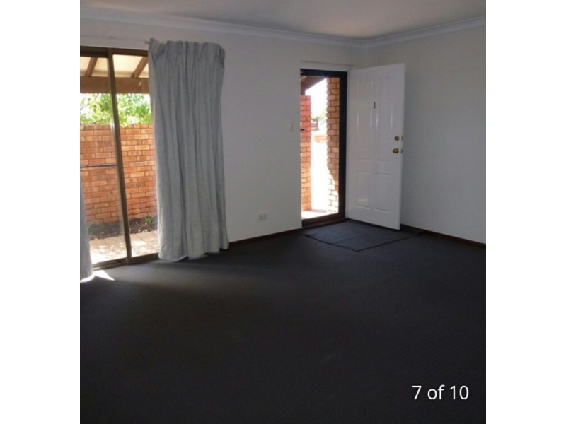 1/141 South Terrace, Como WA 6152