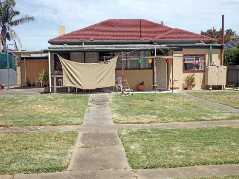 23 Brenthorpe Road, Seaton SA 5023