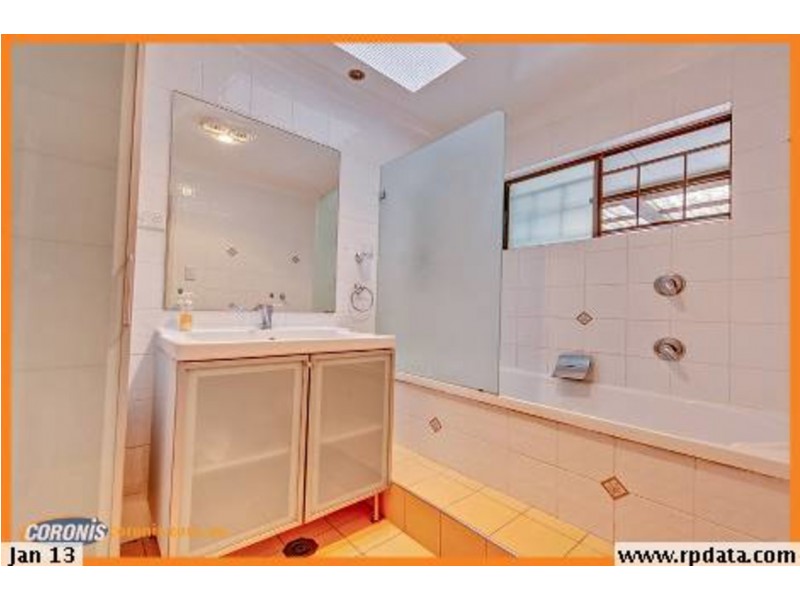 6 Athena Grove, Springwood QLD 4127