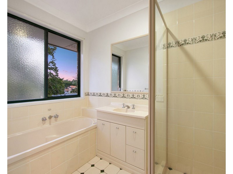 57 Billiluna Crescent, Shailer Park QLD 4128