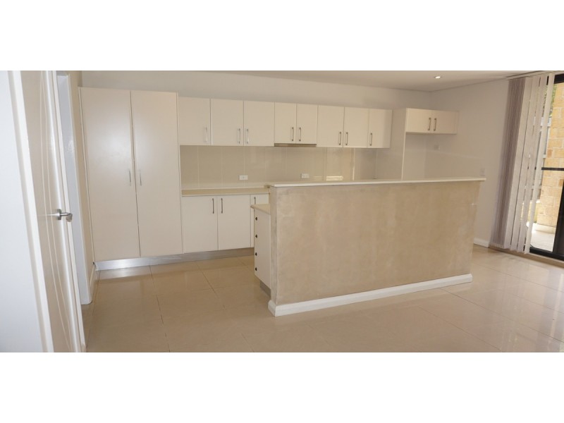 2/22 Charles Street, Carlingford NSW 2118