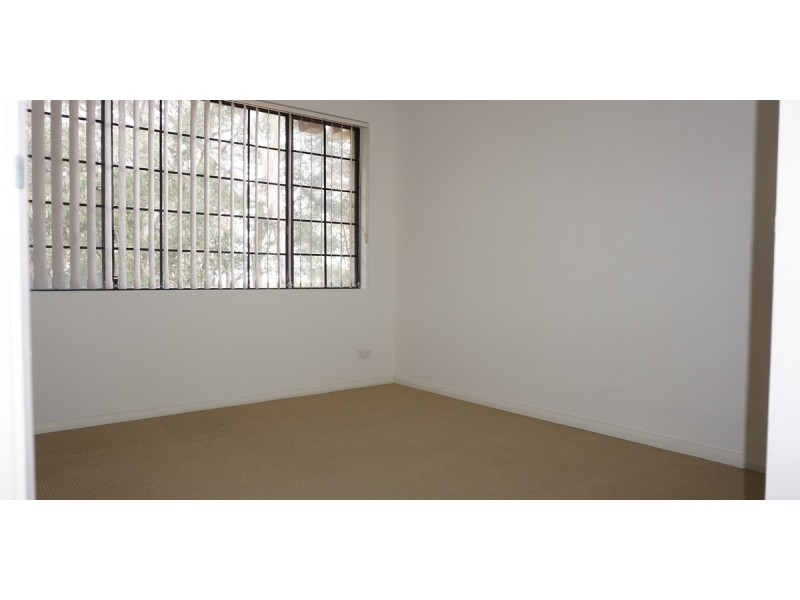 2/22 Charles Street, Carlingford NSW 2118