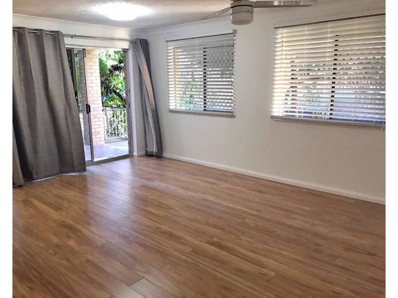 1/9 Ewart Street, Burleigh Heads QLD 4220