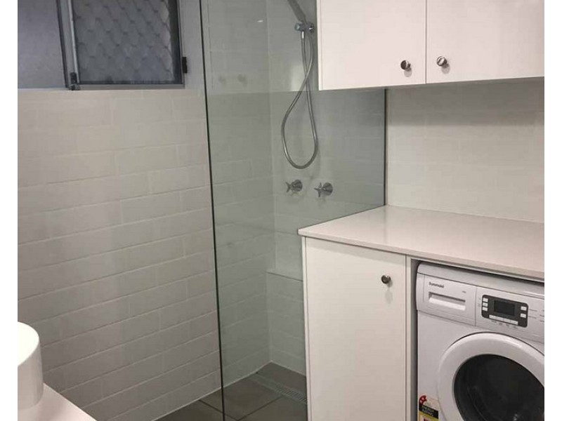 1/9 Ewart Street, Burleigh Heads QLD 4220