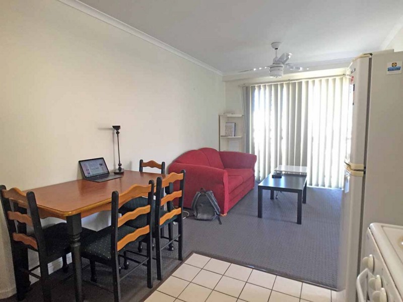 32/63 Queen, Southport QLD 4215