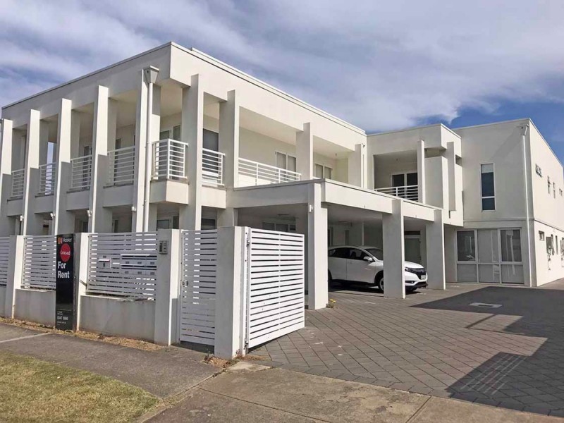 3/8 West Beach Road, West Beach SA 5024