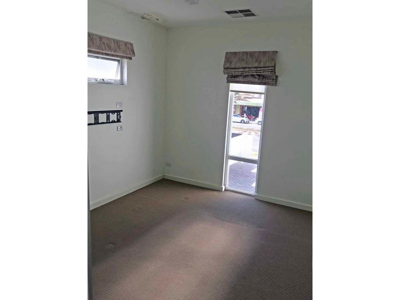 3/8 West Beach Road, West Beach SA 5024