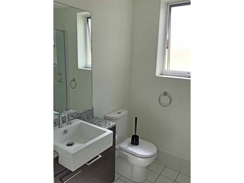 3/8 West Beach Road, West Beach SA 5024