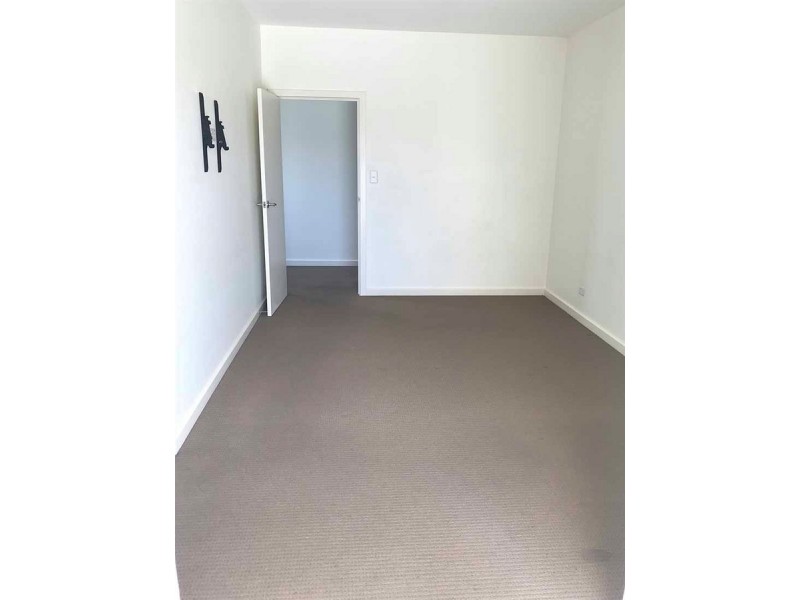 3/8 West Beach Road, West Beach SA 5024