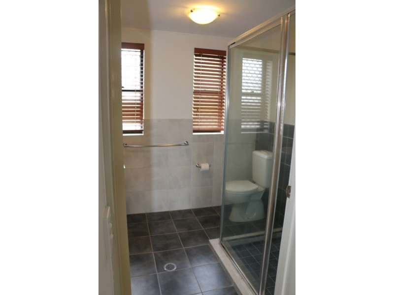 16/2-10 Geraldton Drive, Varsity Lakes QLD 4227
