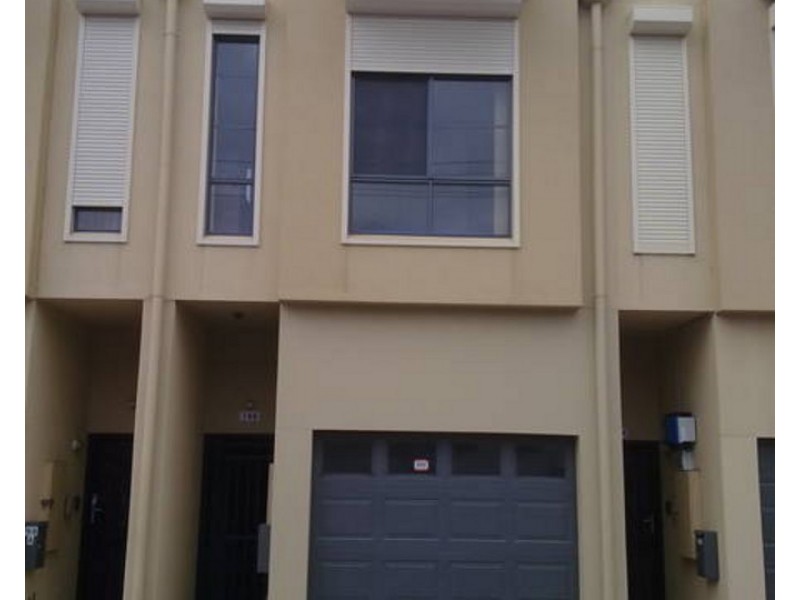 100 Gray Street, Adelaide SA 5000