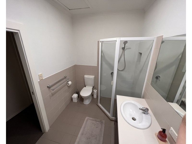 100 Gray Street, Adelaide SA 5000